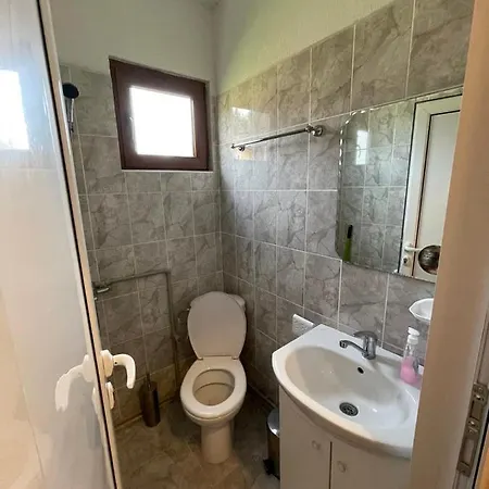 къщи мaхони Цигов-Чарк